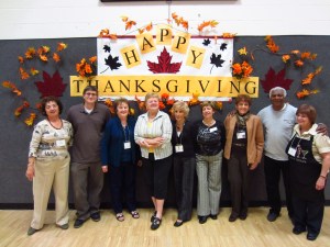 Thanksgiving Helpers (Click to enlarge)